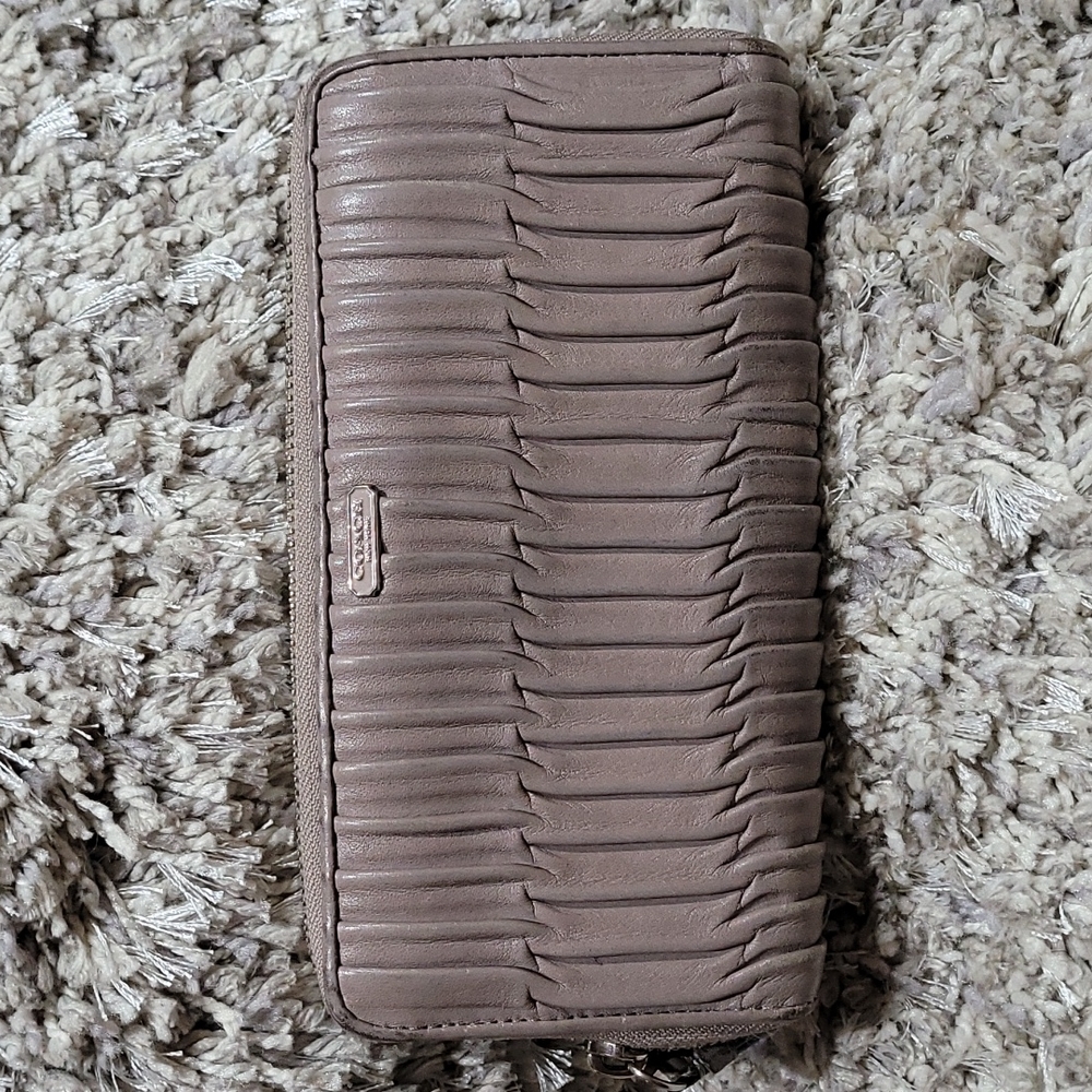 Coach Long Zip Around Wallet In Signature Canvas